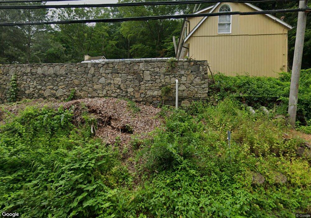 375 Pound Ridge Rd, Bedford, NY 10506 - photo 1