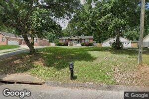 5490 Robert Jefferson Dr E, Theodore, AL 36582