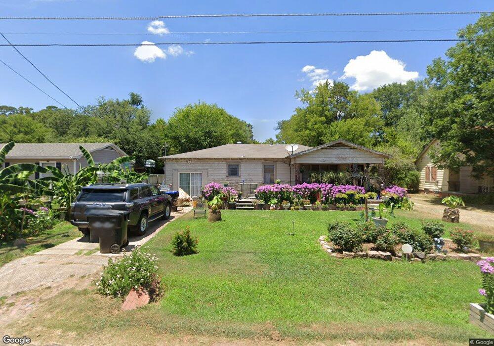 1917 Leona St, Longview, TX 75601 - photo 1