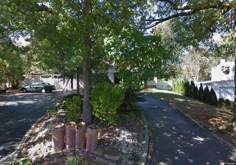 34 Tower Rd, Edison, NJ 08820 - photo 1