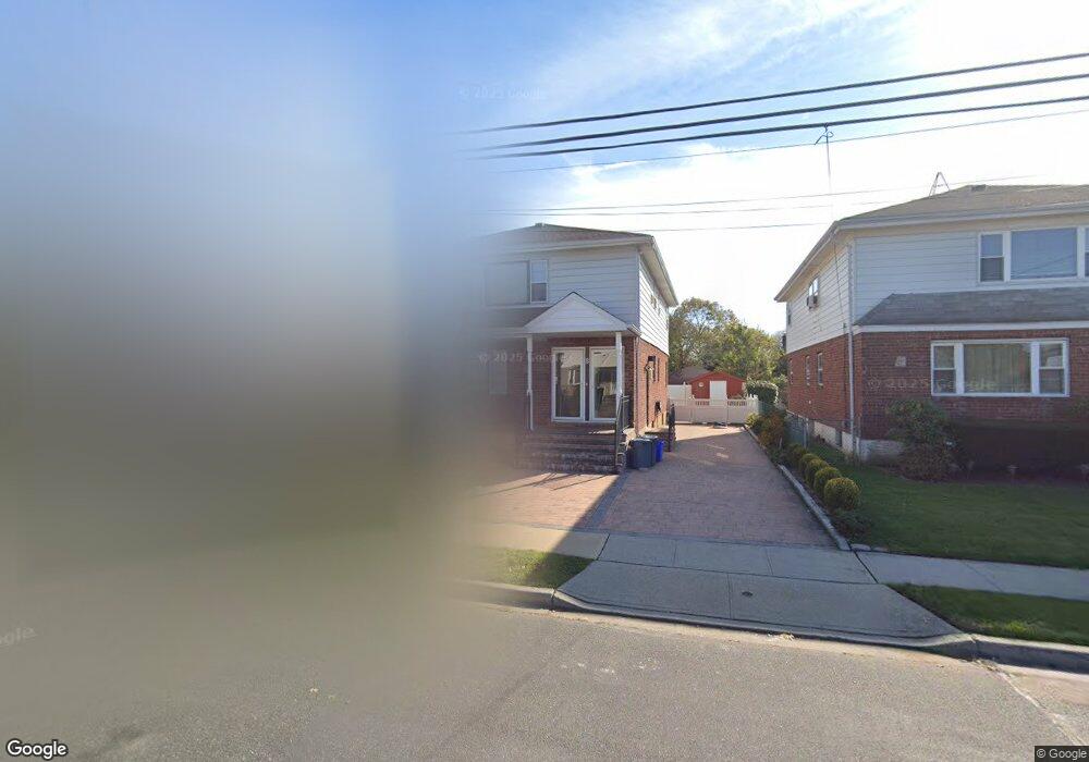 8 7th St unit 2nd fl, Valley Stream, NY 11581 - photo 1