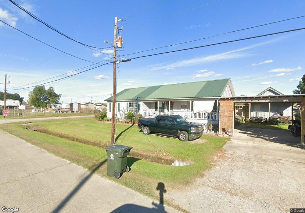 301 Sterling Dr, Houma, LA 70363 - photo 1