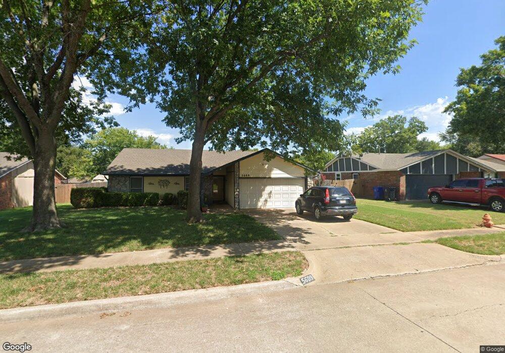 5609 S Birch St, Broken Arrow, OK 74011 - photo 1