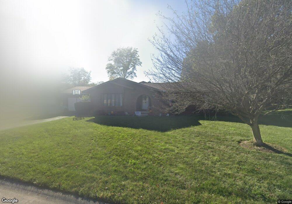 1298 Timberlane Dr, Lima, OH 45805 - photo 1