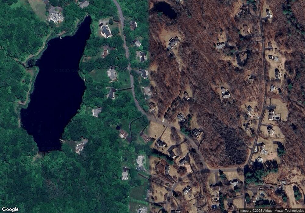 70 Falcon Crest Rd, Middlebury, CT 06762 - photo 1