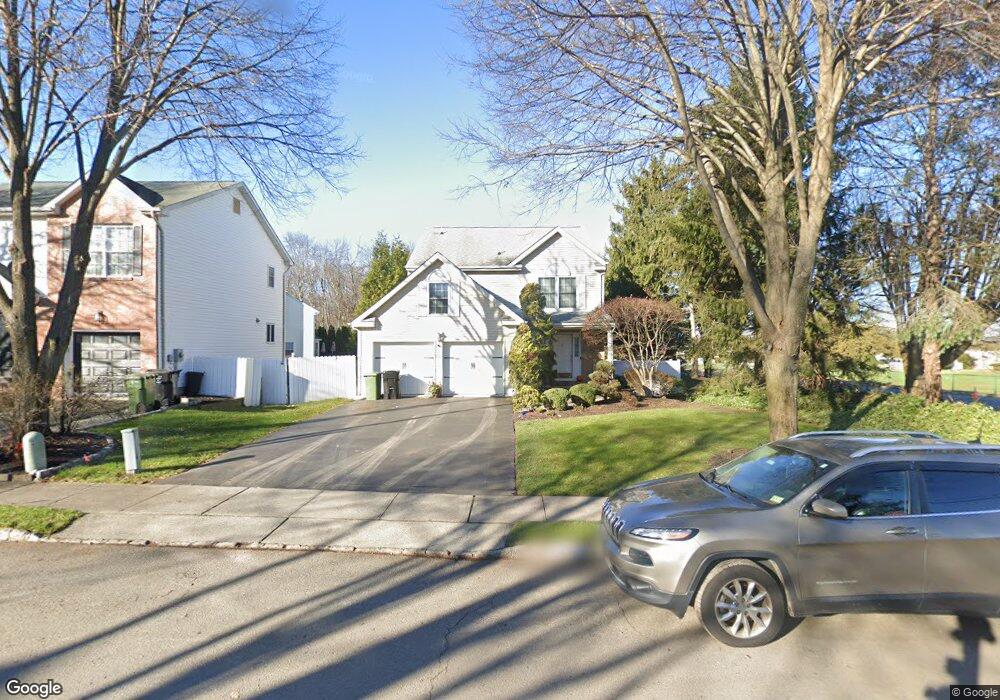 636 Seagull Dr, Paramus, NJ 07652 - photo 1