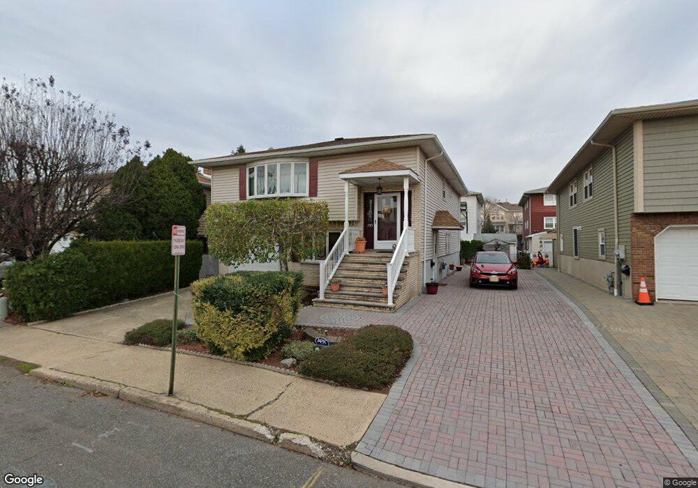 290 Julianne Terrace unit 1, Secaucus, NJ 07094 - photo 1