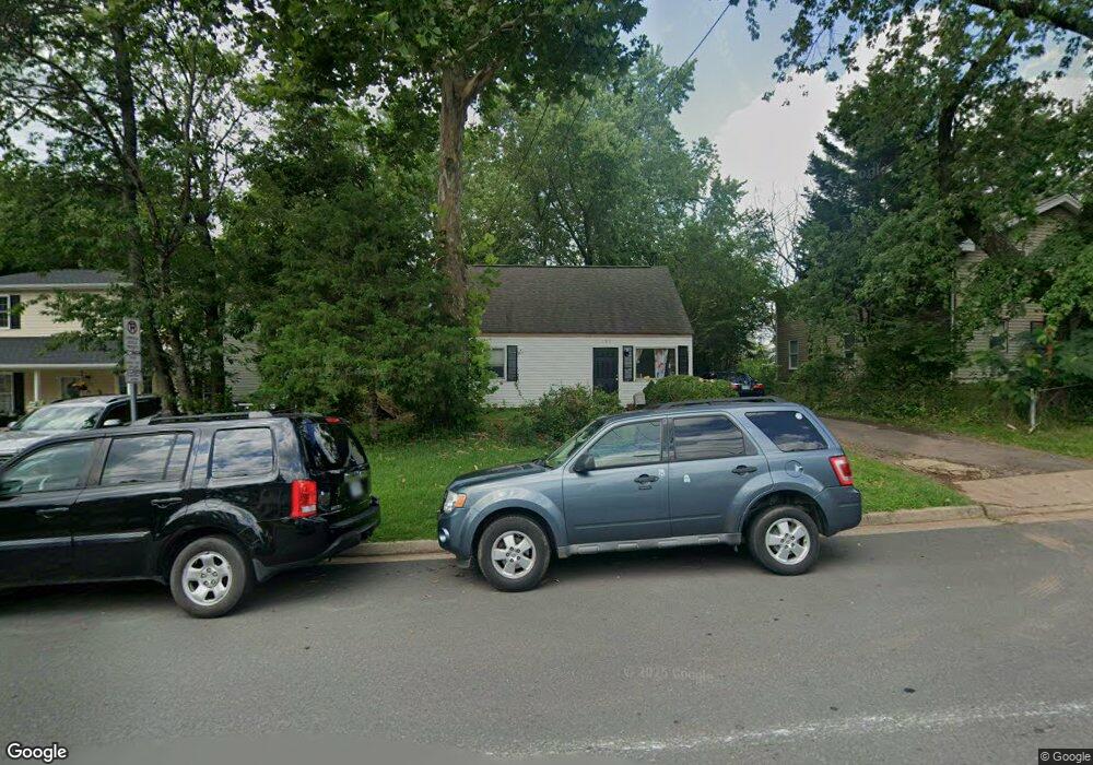 180 Cabbel Dr, Manassas Park, VA 20111 - photo 1