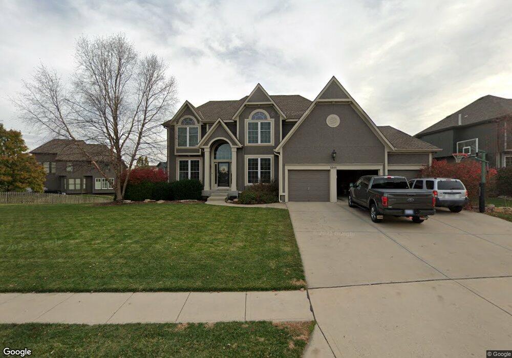 22101 W 56th St, Shawnee, KS 66226 - photo 1