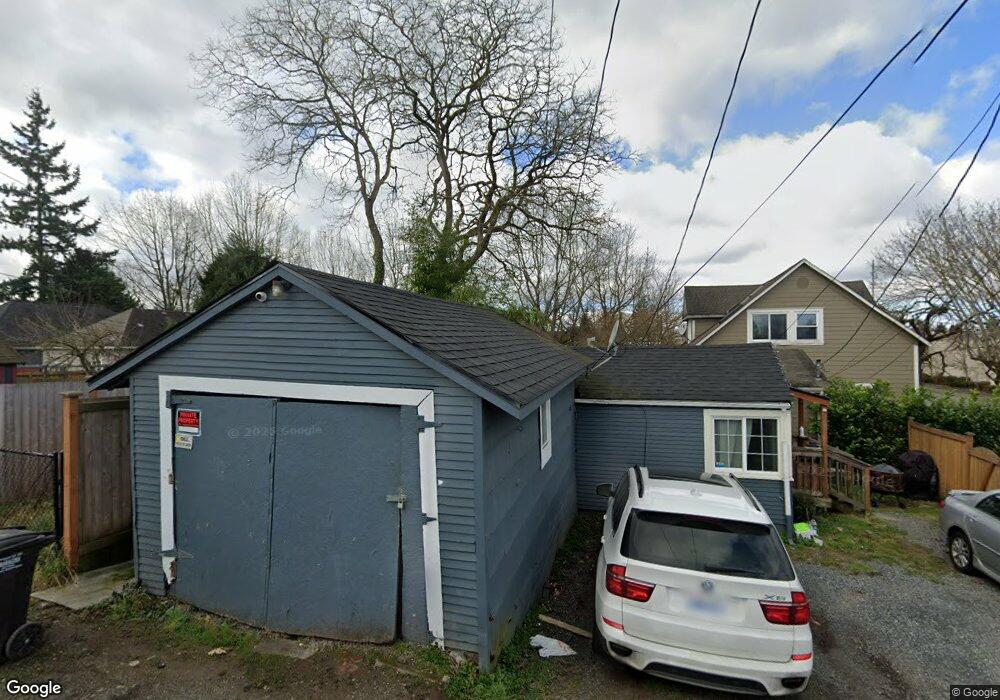 2208 18th St, Everett, WA 98201 - photo 1