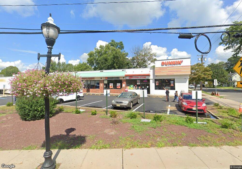 117 Franklin St, Hightstown, NJ 08520 - photo 1