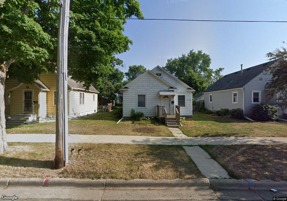 1006 10th Ave SW, Austin, MN 55912 - photo 1