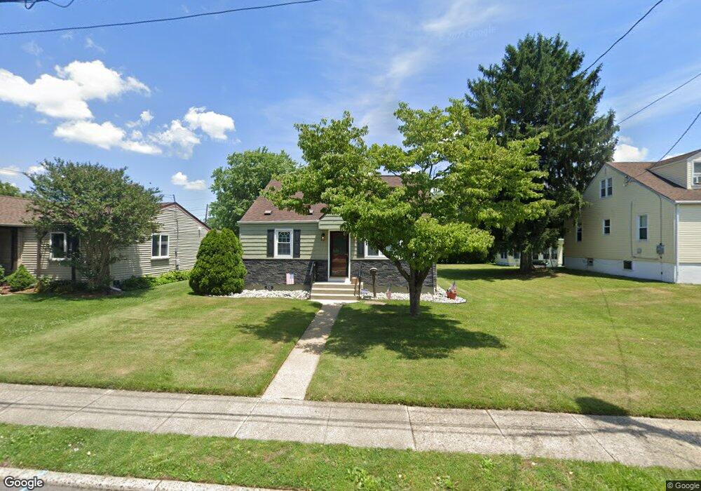 870 N Read Ave, Runnemede, NJ 08078 - photo 1
