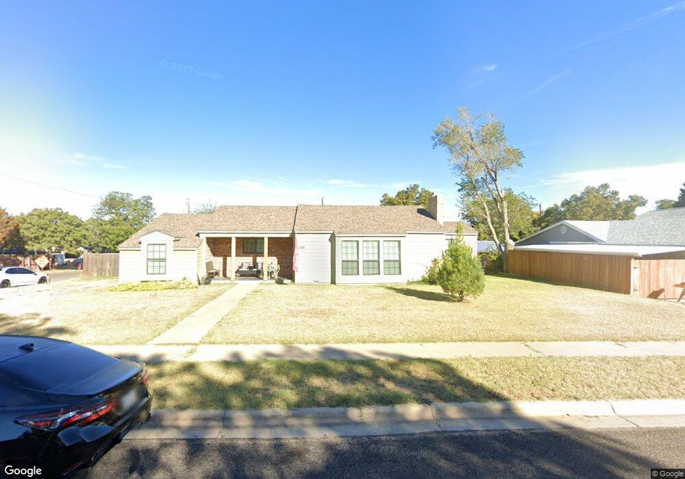 608 W 18th St, Big Spring, TX 79720 - photo 1
