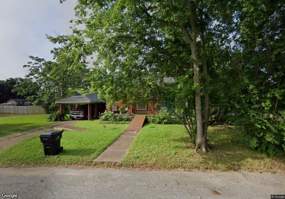 1630 W Walker St, Denison, TX 75020 - photo 1