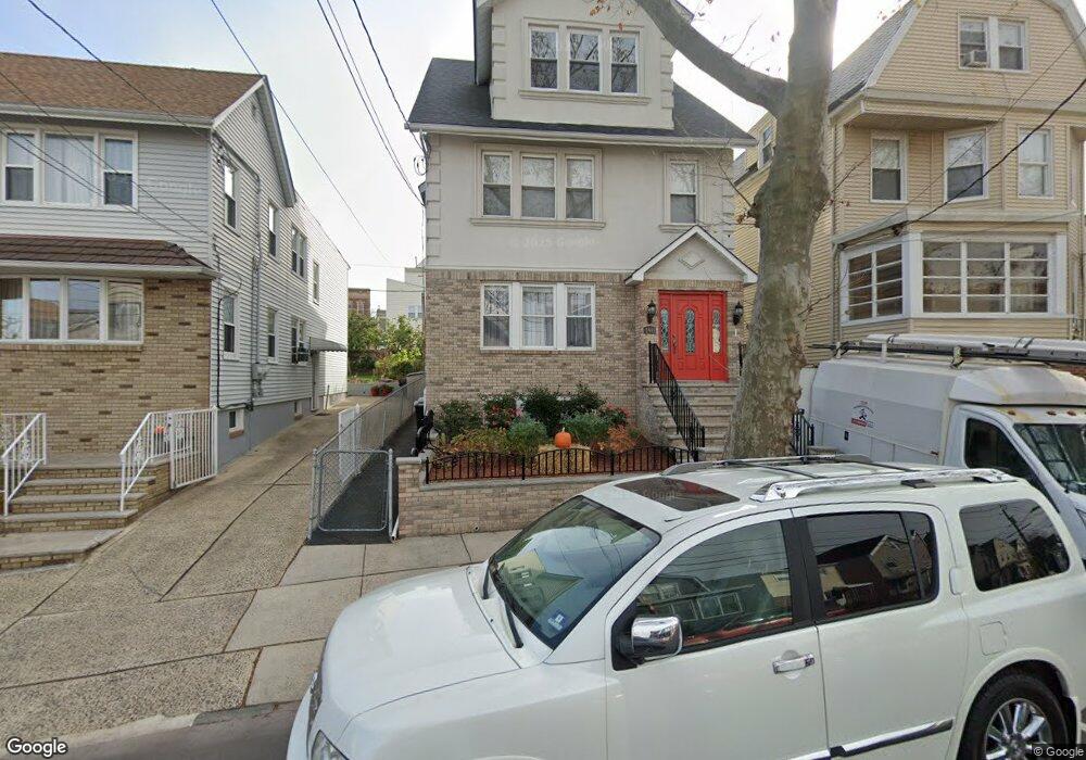 190 Maple St unit 2, Kearny, NJ 07032 - photo 1