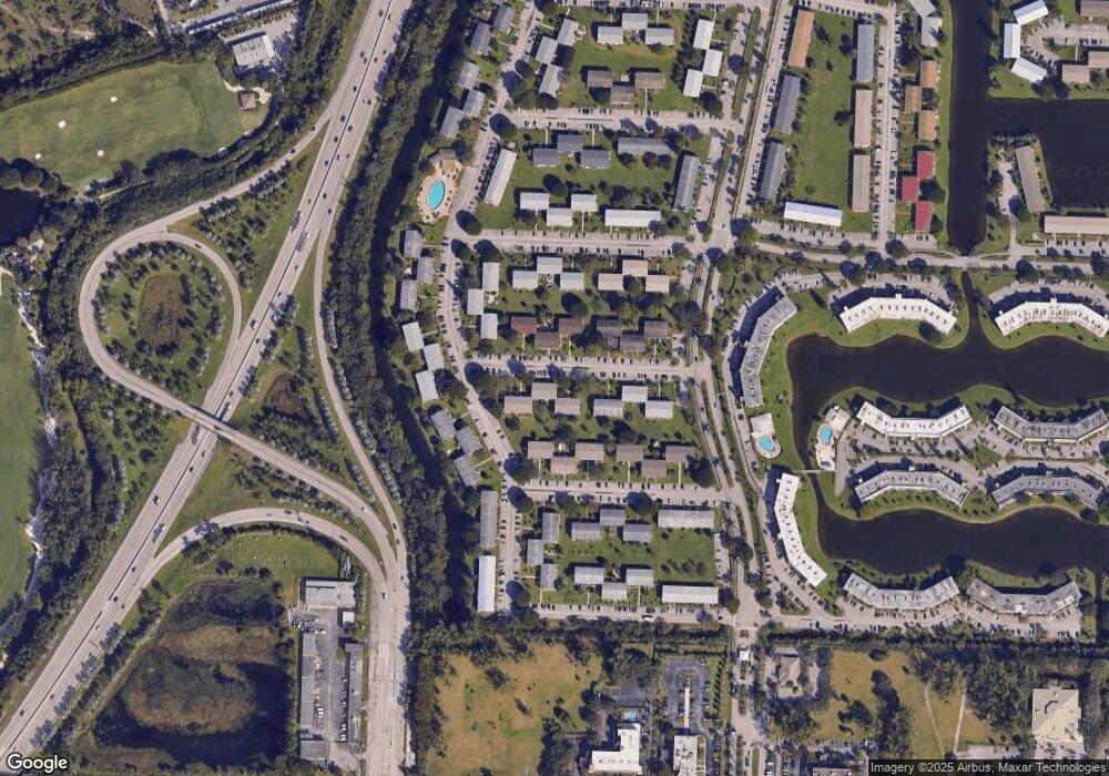 285 Windsor M unit 284, West Palm Beach, FL 33417 - photo 1