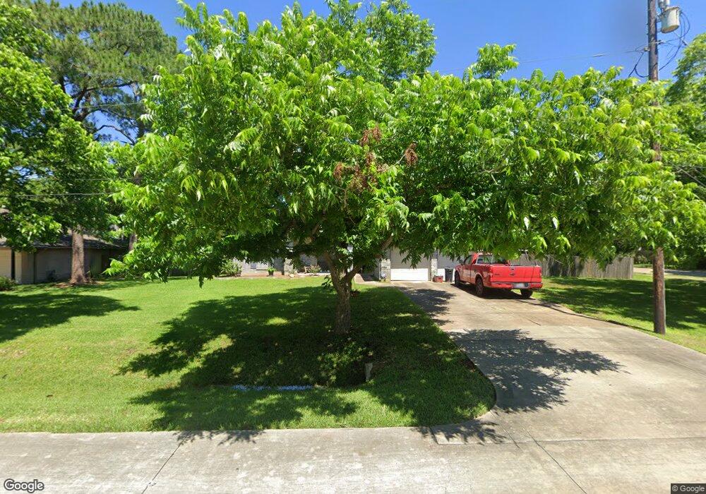 210 Sunnyview Ave, Friendswood, TX 77546 - photo 1