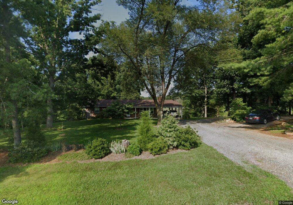 1250 Tomahawk Creek Rd, Chatham, VA 24531 - photo 1