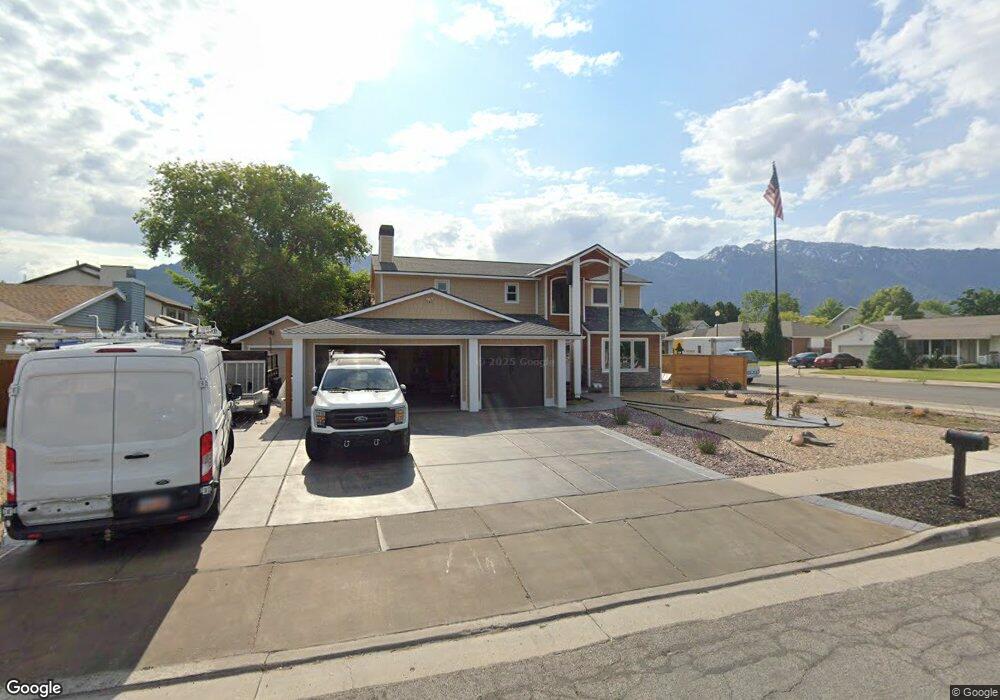 8869 Piper Ln, Sandy, UT 84093 - photo 1