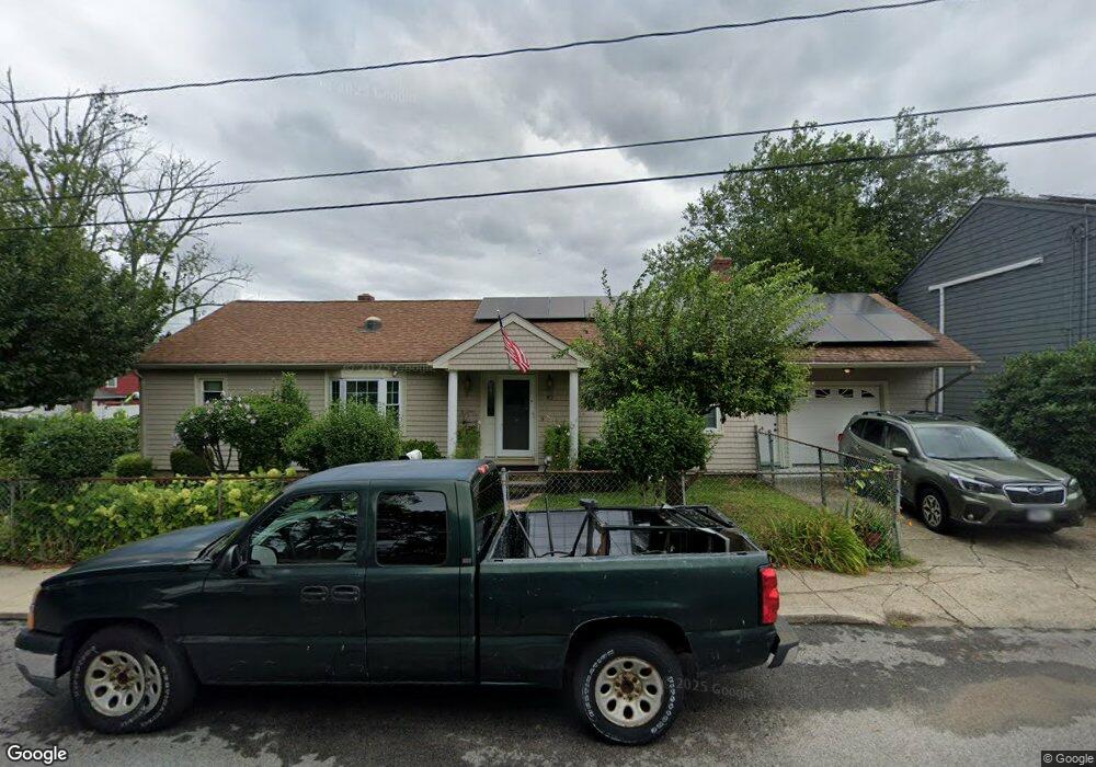 82 Lexington Ave, West Warwick, RI 02893 - photo 1