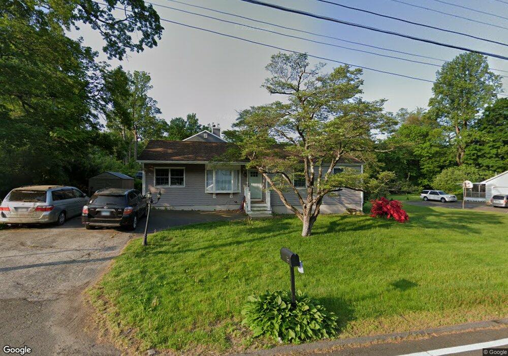 15 E Lake Rd, Trumbull, CT 06611 - photo 1