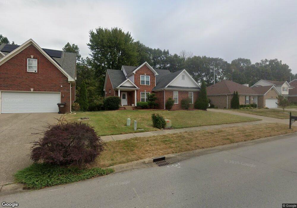 8207 Adams Run Rd, Louisville, KY 40228 - photo 1