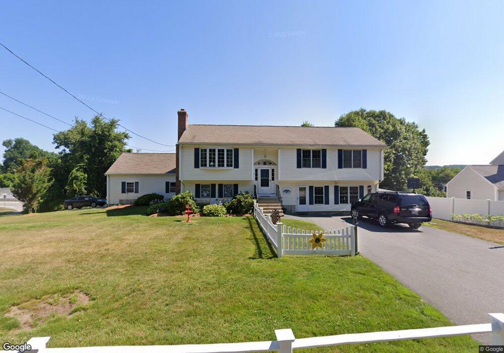 2 Courtland St, Milford, MA 01757 - photo 1