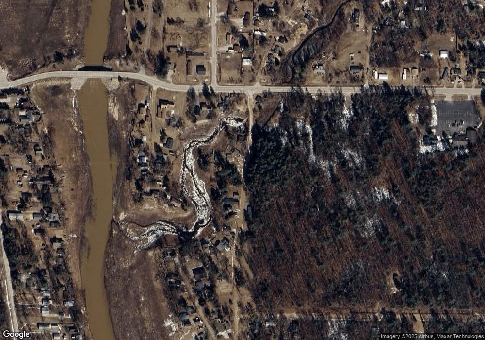 1235 Aspen Dr, Beaverton, MI 48612 - photo 1