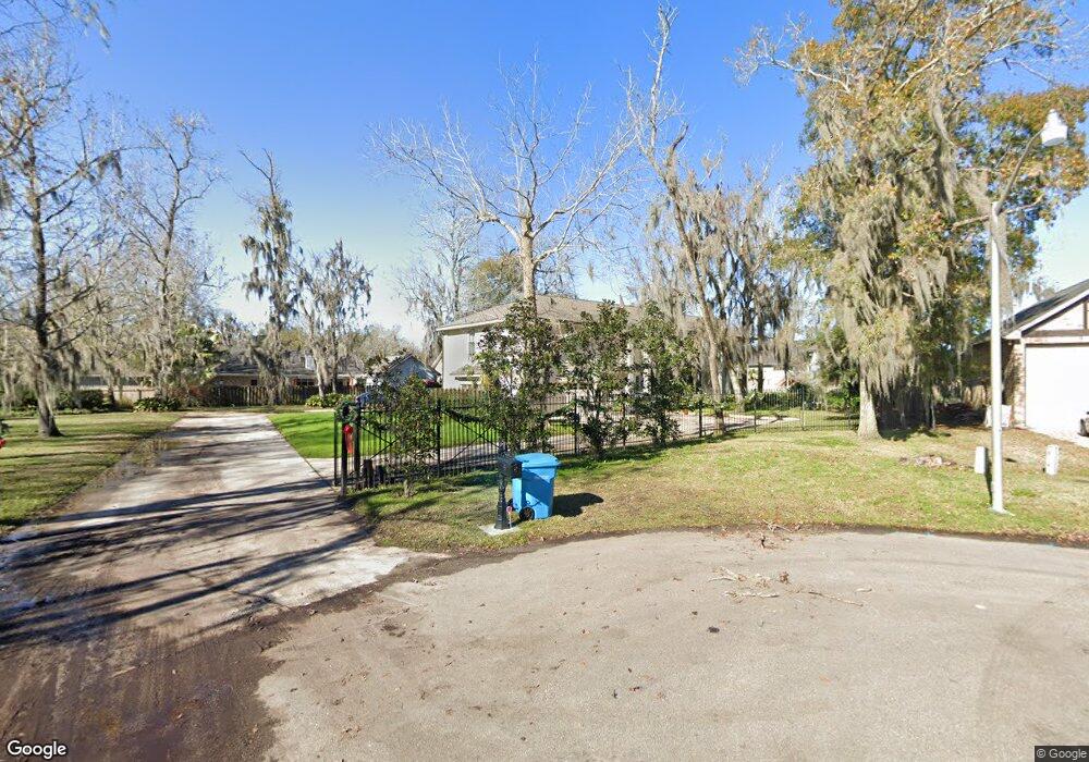 110 Villere Place, Destrehan, LA 70047 - photo 1