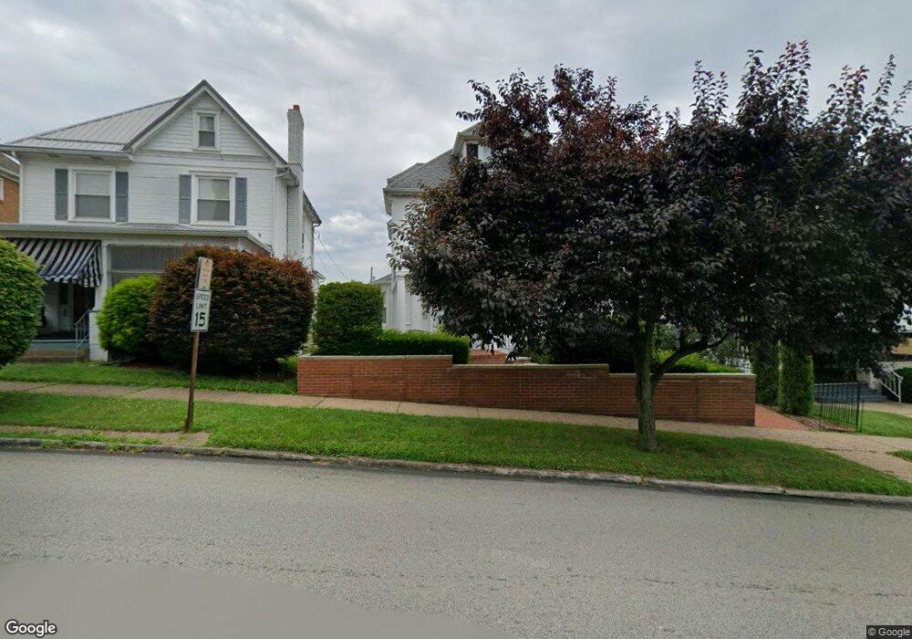 304 Franklin Ave, Vandergrift, PA 15690 - photo 1