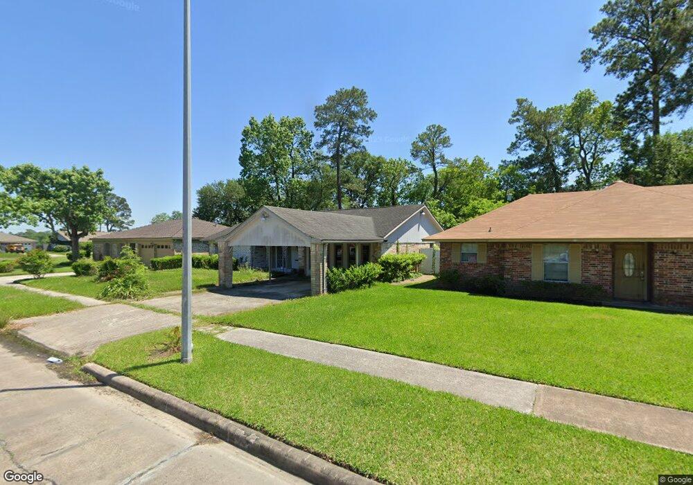 7726 Charlesmont St, Houston, TX 77016 - photo 1