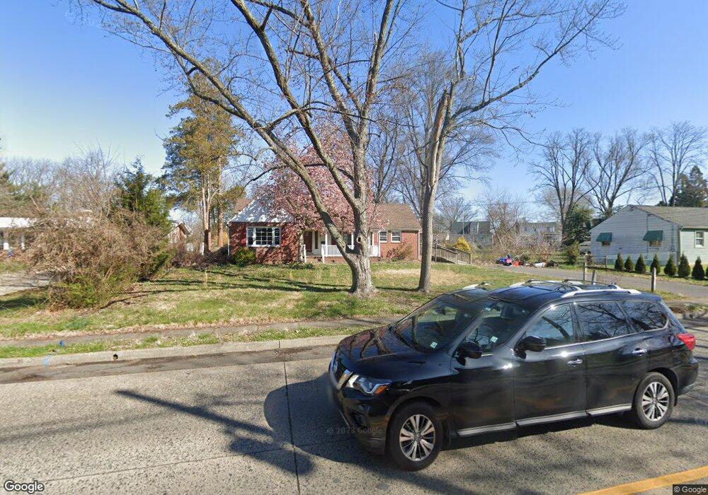 813 W Kings H Hwy, Mount Ephraim, NJ 08059 - photo 1