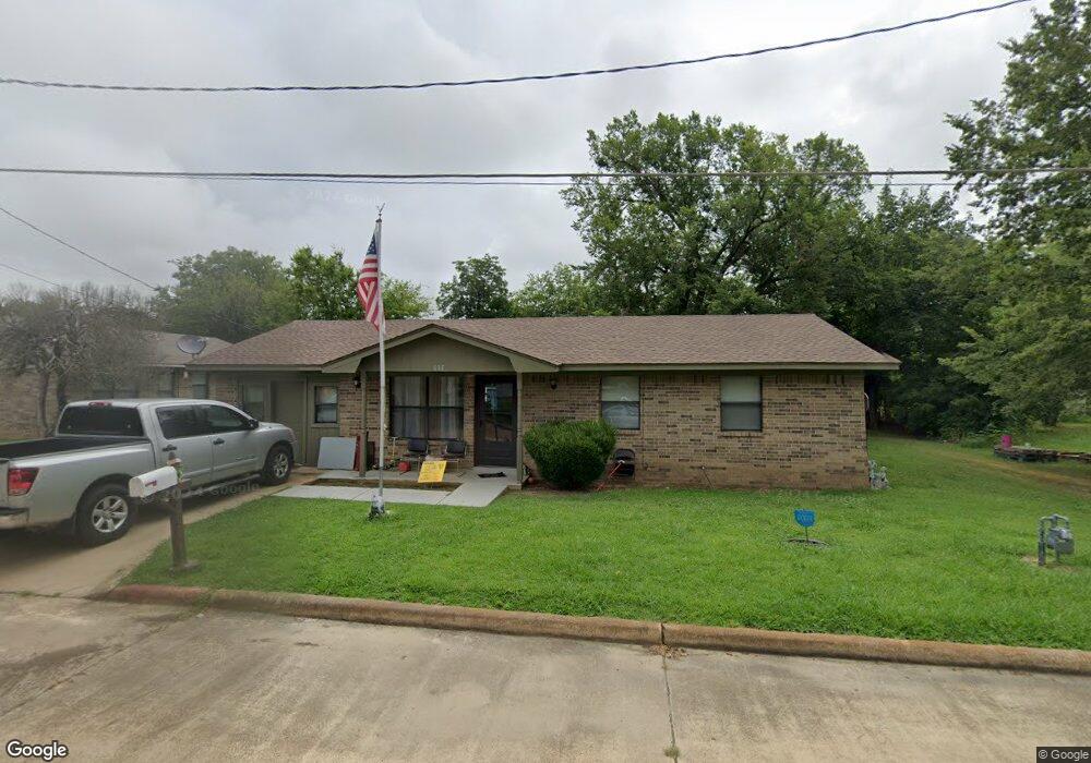 605 S K St, Hugo, OK 74743 - photo 1