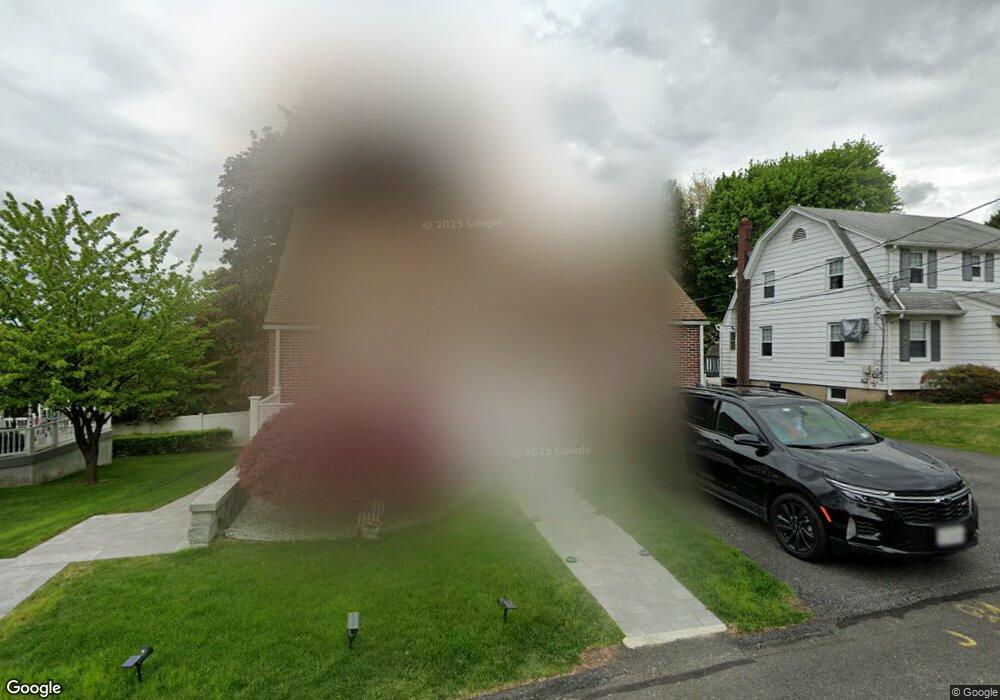 10 Hudson View St, Garnerville, NY 10923 - photo 1