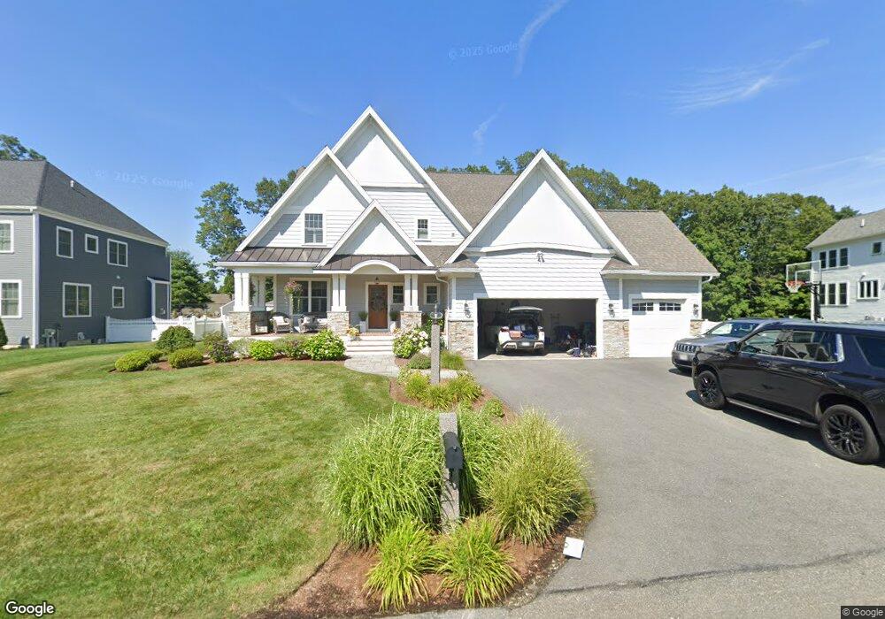 10 Sandpiper Cir, Danvers, MA 01923 - photo 1