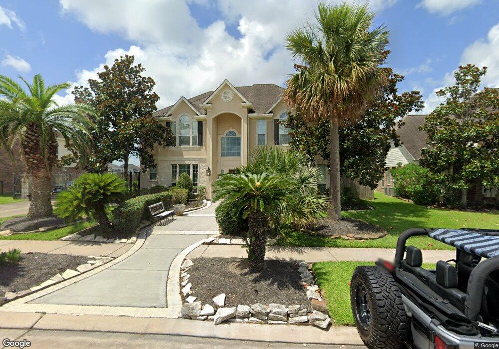 1708 Waterfall Dr, Friendswood, TX 77546 - photo 1