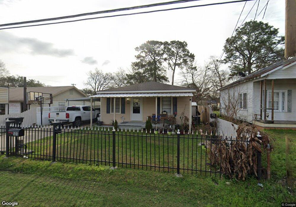 505 S Lewis St, New Iberia, LA 70560 - photo 1