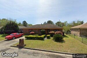 2345 Jurgensen St, Savannah, GA 31404