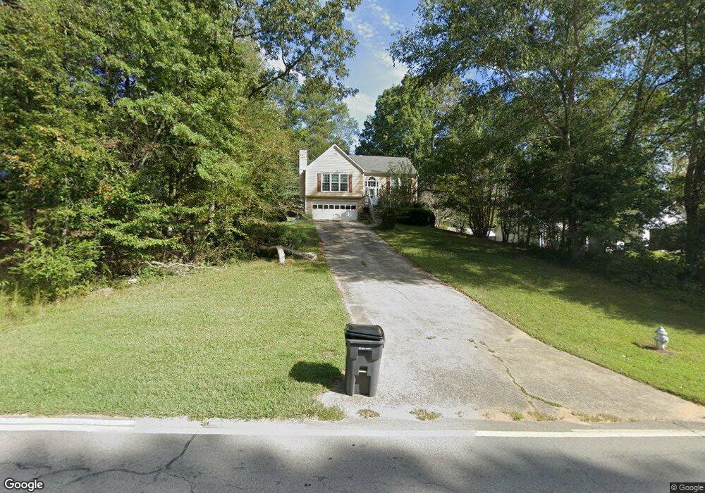 550 Riverside Rd, Sugar Hill, GA 30518 - photo 1