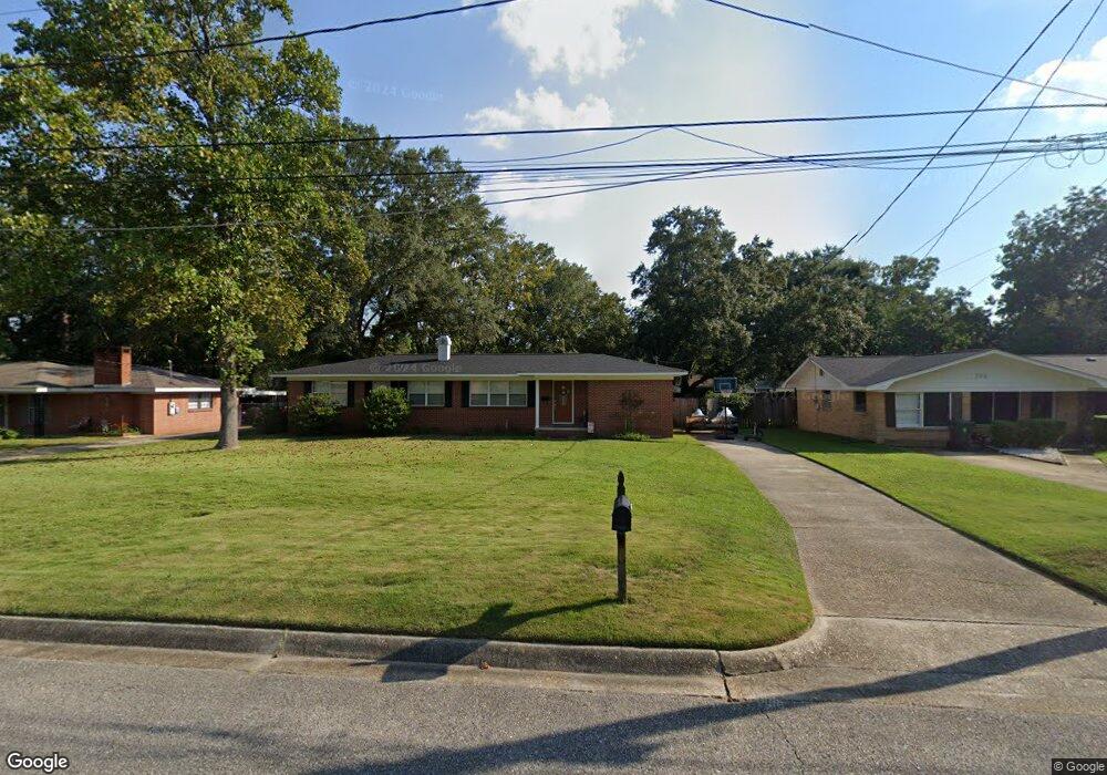 708 Owens St, Dothan, AL 36301 - photo 1