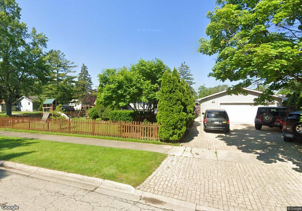 1946 Creek Rd, Waukegan, IL 60087 - photo 1