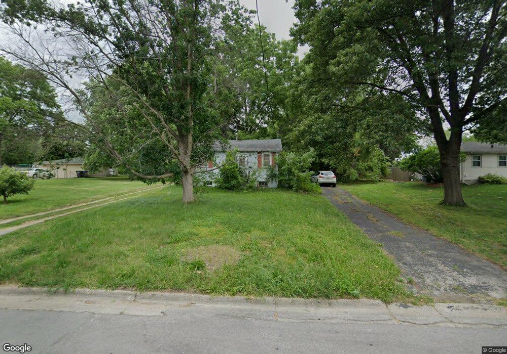 210 E Rose Ave, Des Moines, IA 50315 - photo 1