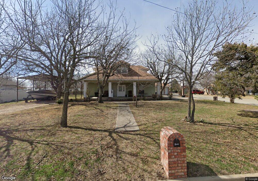 300 S Cowan St, Decatur, TX 76234 - photo 1