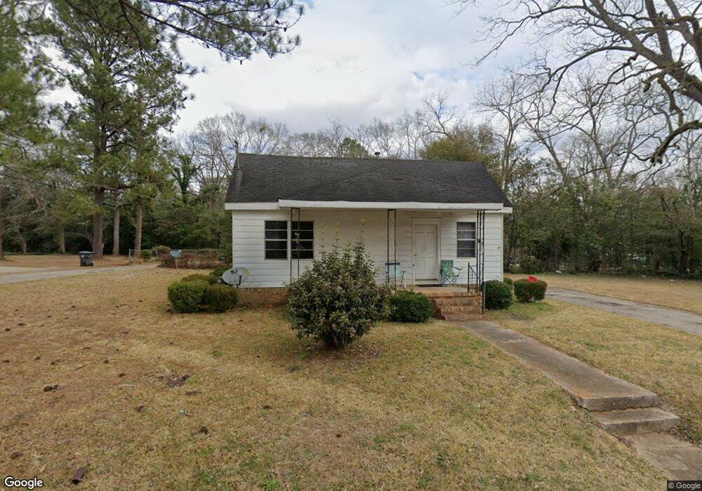 915 Davenport St, Americus, GA 31719 - photo 1