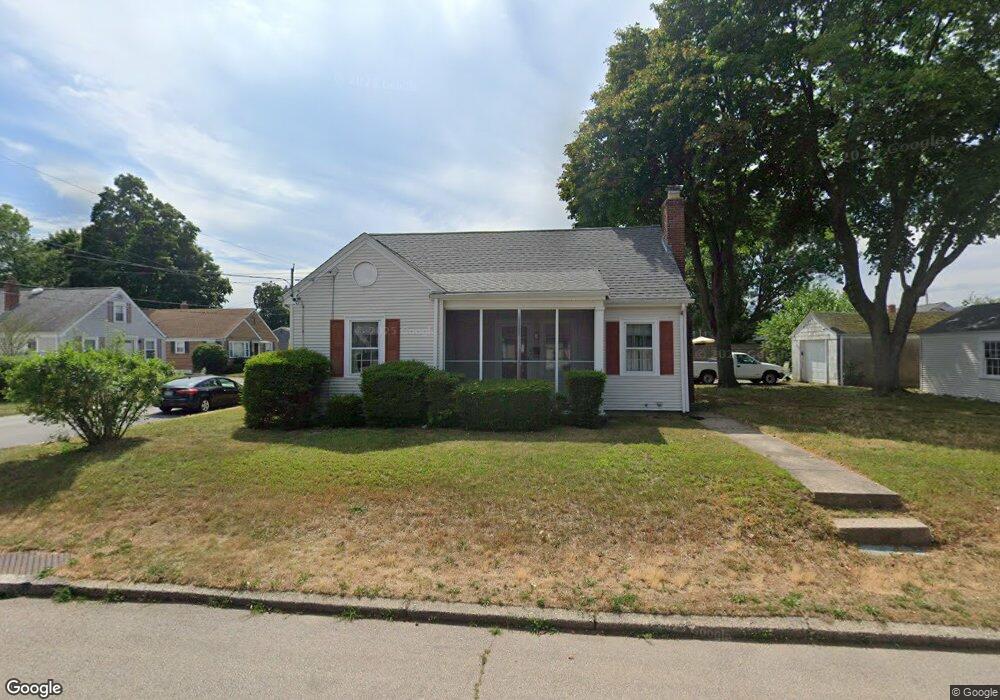 23 Gilmore St, Pawtucket, RI 02861 - photo 1