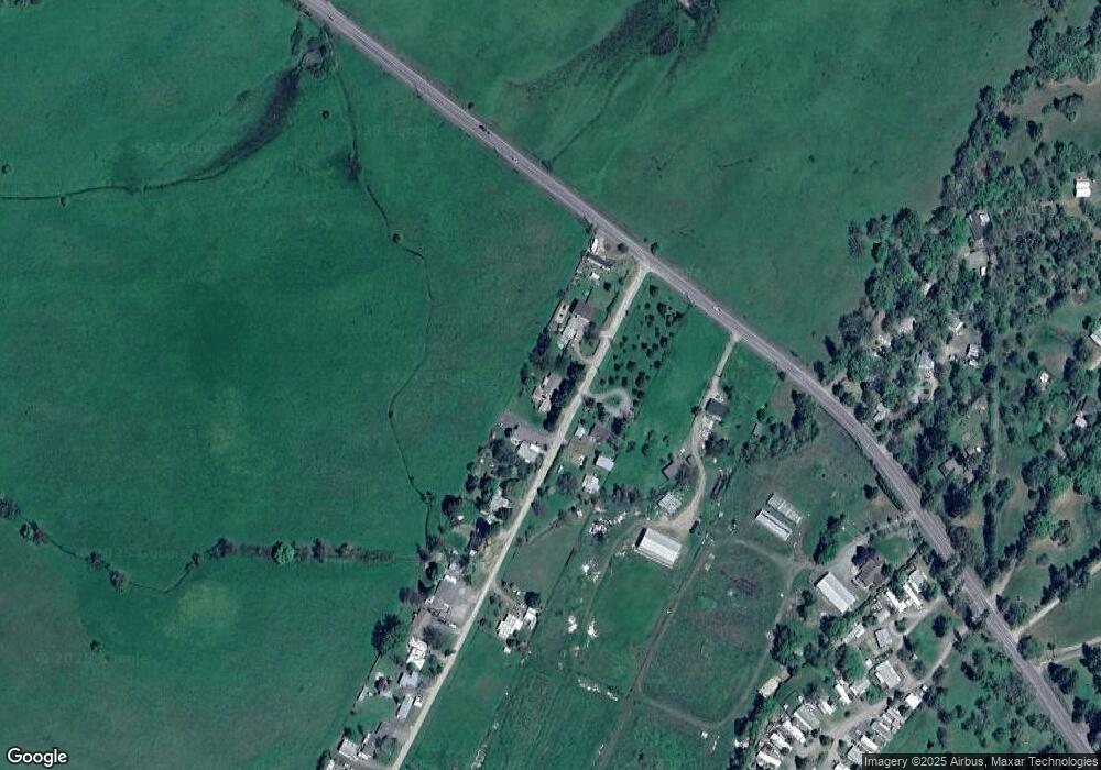 7569 Maple Ln, Central Point, OR 97502 - photo 1