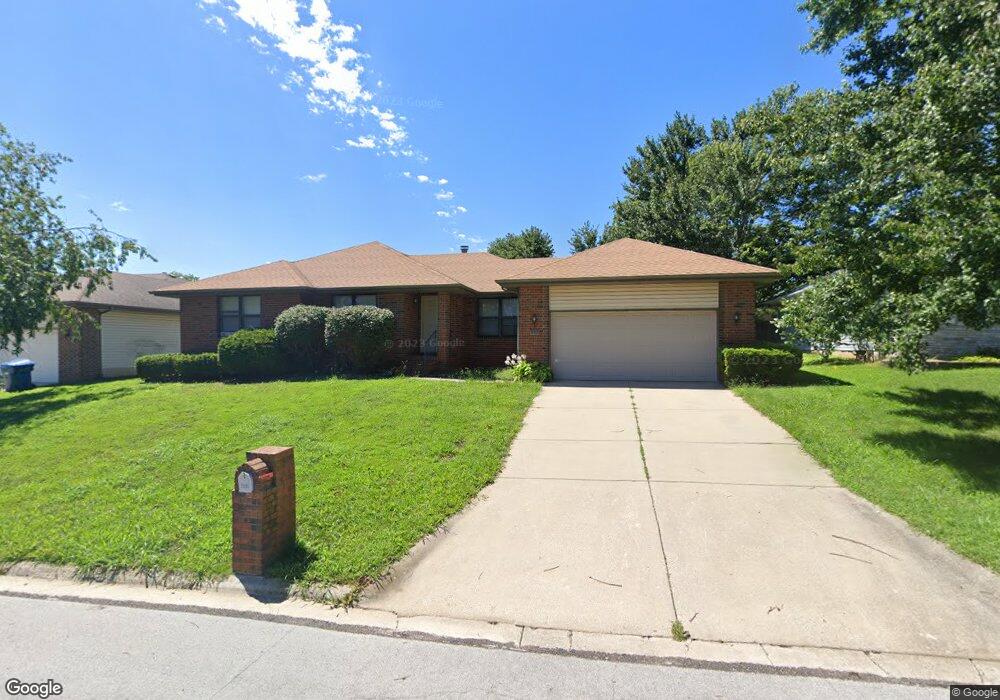 413 Spruce Ave, Nixa, MO 65714 - photo 1