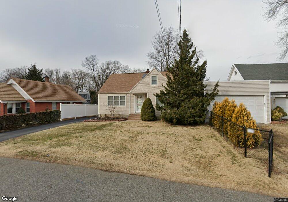 18 Hollister Place, Fords, NJ 08863 - photo 1