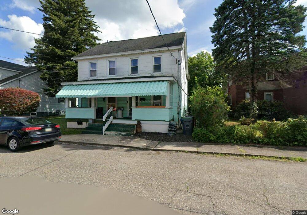 136 E Adams St, McAdoo, PA 18237 - photo 1